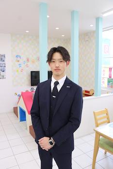 朝島　聖士